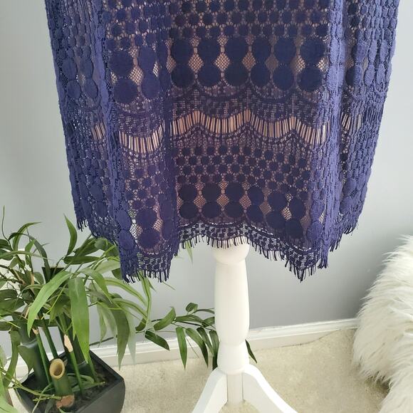 Established 1962 Women's Navy Blue Lace Overlay Shift Dress 12P - Picture 5 of 9